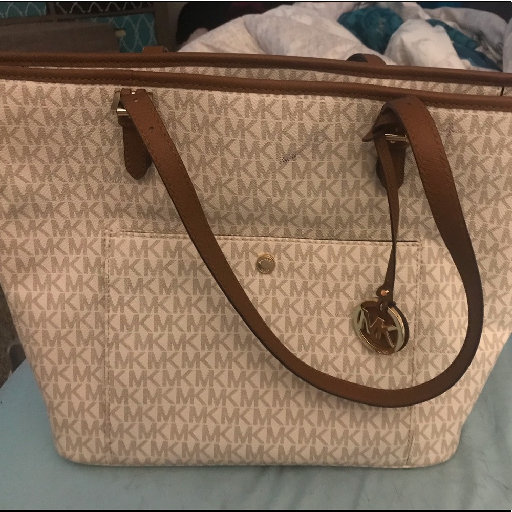 Michael Kors Tote